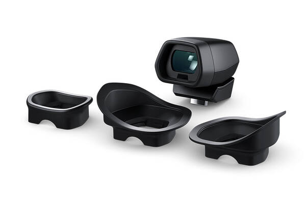 Left and right eyecups